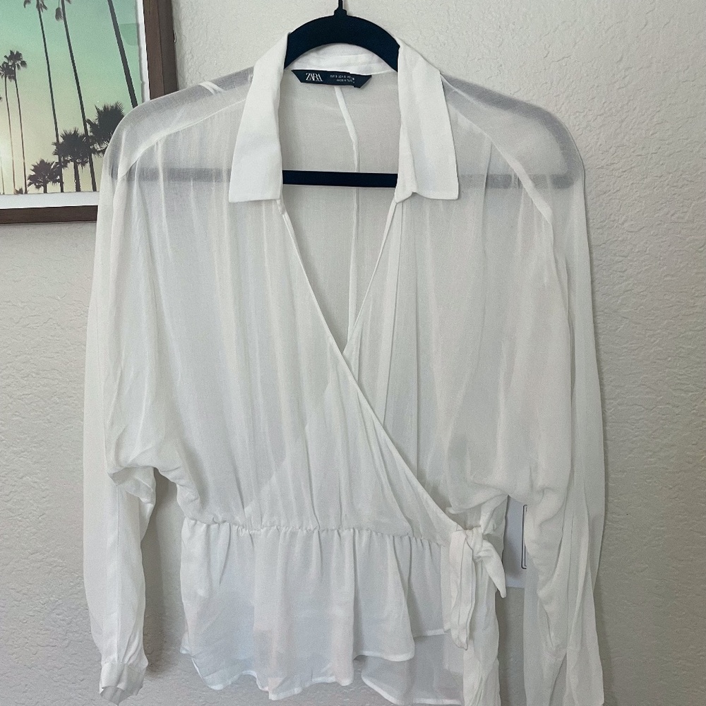Never been worn sexy Zara Blouse